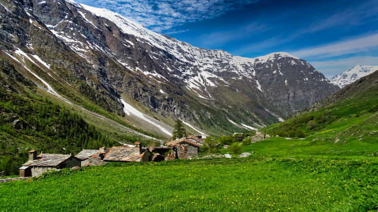 Le hameau d'Avérole  Bessans  randonnée en Vanoise